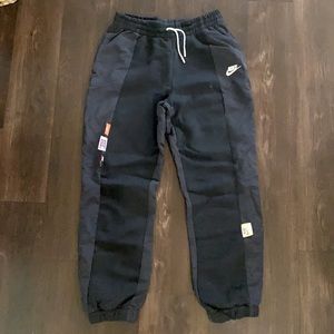 COPY - NIKE Jogger/Sweats